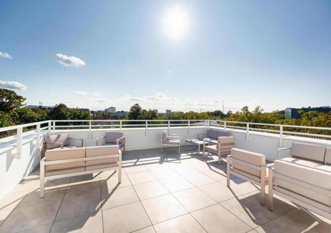 Apartament Whiteblue Kolobrzeg Z Duzym Ogrodkiem - 100 M Od Plazy! Whiteblue Kolberg Apartment Mit Grossem Garten - 100 M Vom Strand Entfernt! Whiteblue Kolobrzeg Apartman S Velkou Zahradou - 100 M Od Plaze! Exterior photo