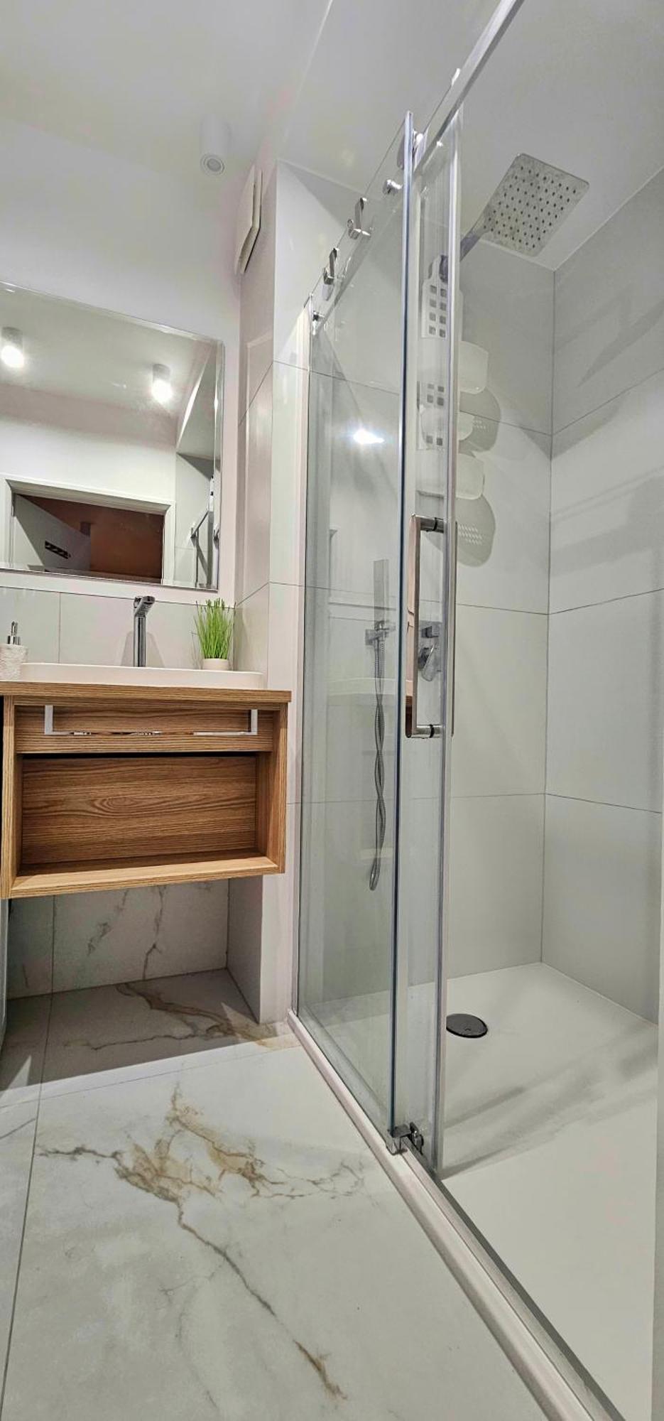 Apartament Whiteblue Kolobrzeg Z Duzym Ogrodkiem - 100 M Od Plazy! Whiteblue Kolberg Apartment Mit Grossem Garten - 100 M Vom Strand Entfernt! Whiteblue Kolobrzeg Apartman S Velkou Zahradou - 100 M Od Plaze! Exterior photo
