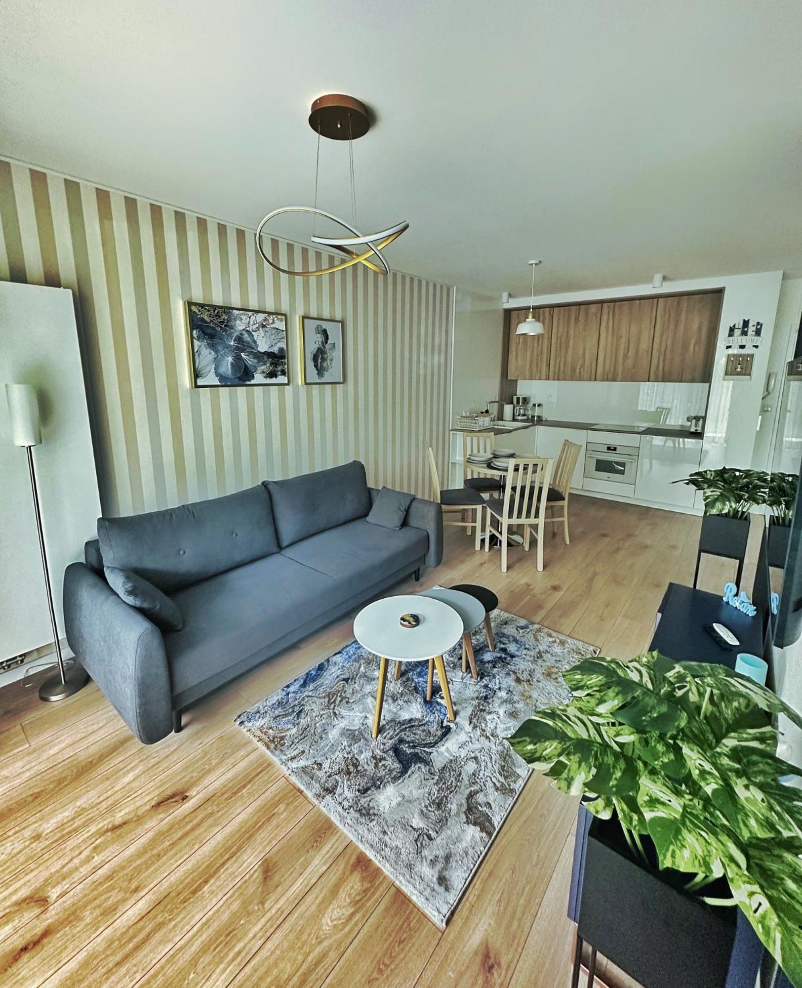 Apartament Whiteblue Kolobrzeg Z Duzym Ogrodkiem - 100 M Od Plazy! Whiteblue Kolberg Apartment Mit Grossem Garten - 100 M Vom Strand Entfernt! Whiteblue Kolobrzeg Apartman S Velkou Zahradou - 100 M Od Plaze! Exterior photo